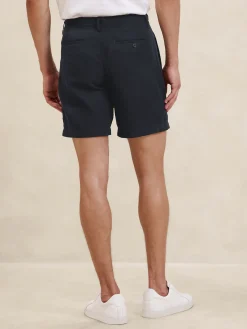 7" Linen-Blend Shorts