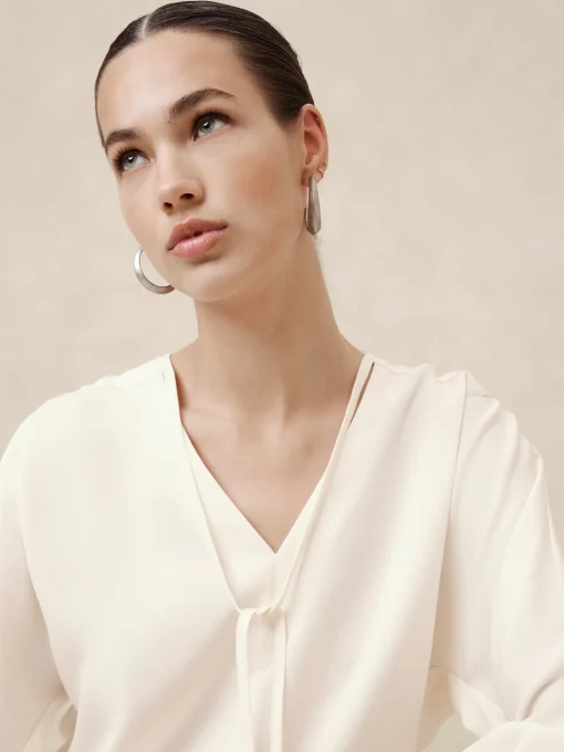 Bubble Hem V-Neck Blouse