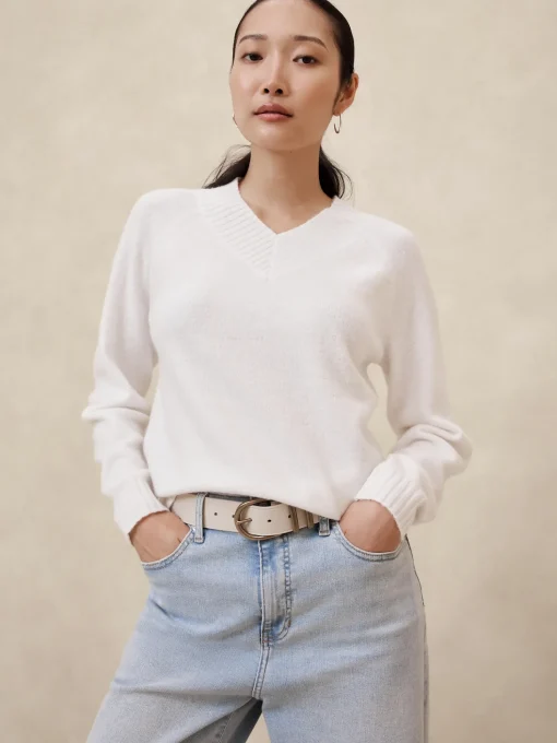 Cozy V-Neck Sweater