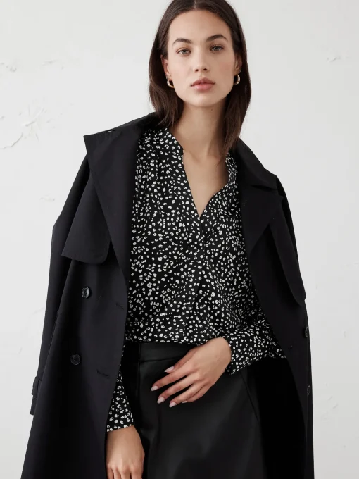 Crepe Volume-Sleeve Blouse