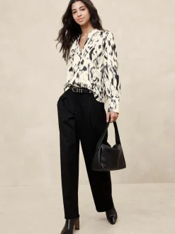 Crepe Volume-Sleeve Blouse