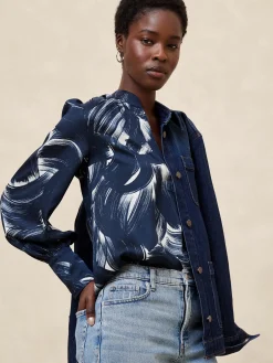 Crepe Volume-Sleeve Blouse
