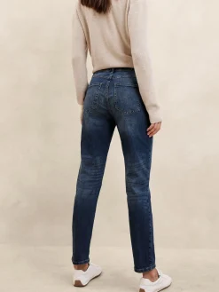 Curvy Girlfriend Jean