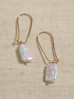 Drop Pearl Earring