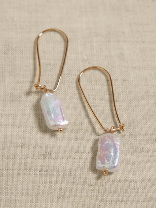 Drop Pearl Earring