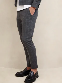 Grayson Slim Tapered Pant