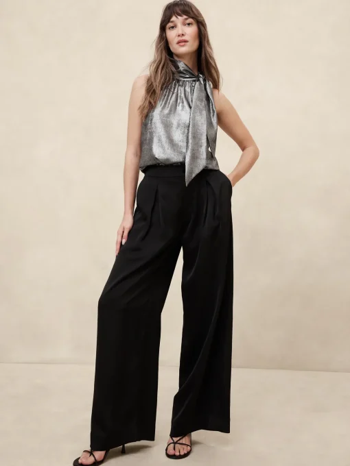 Halter Tie-Neck Blouse