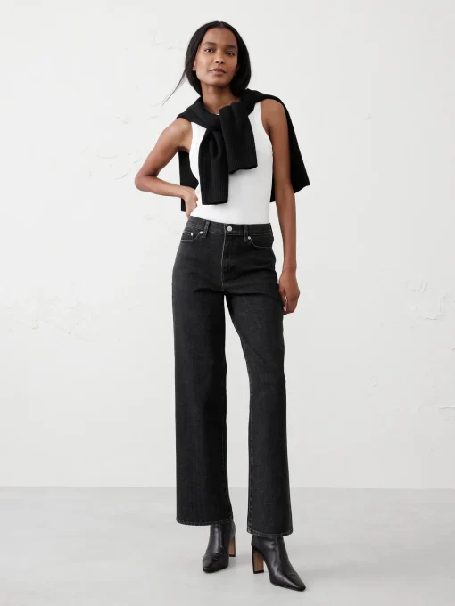 High-Rise Straight Jean