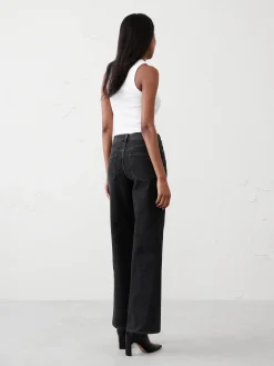 High-Rise Straight Jean
