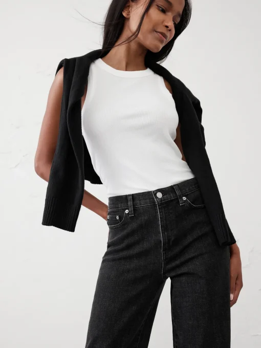 High-Rise Straight Jean