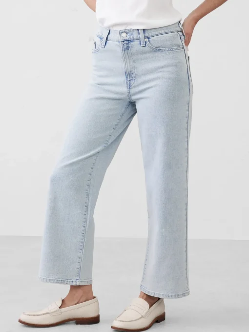High-Rise Straight Jean
