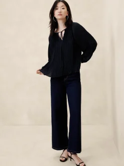 Keyhole Pleated Blouse