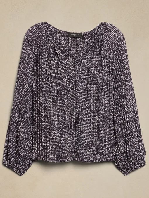 Keyhole Pleated Blouse