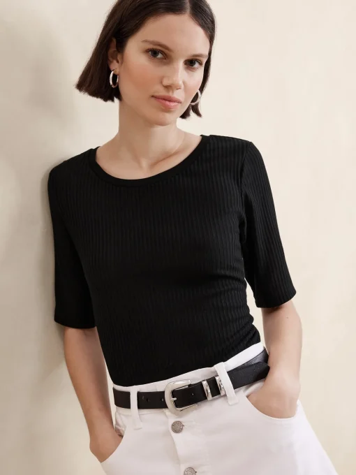 Ladder Ribbed Top
