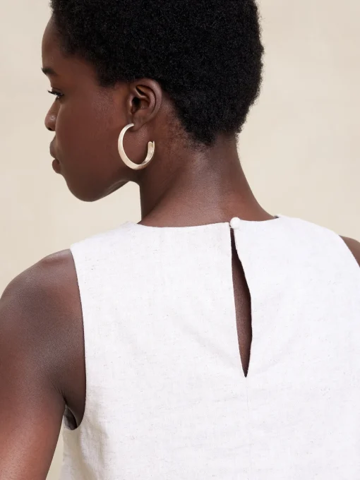 Linen-Blend Cropped Shell