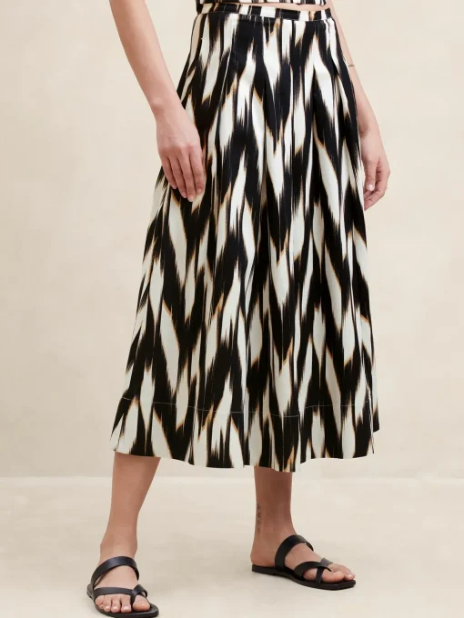 Linen-Blend Pleated Midi Skirt
