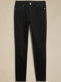 Mid-Rise Skinny Jean