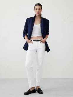 Mid-Rise Slim Jean