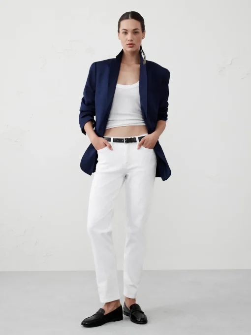 Mid-Rise Slim Jean