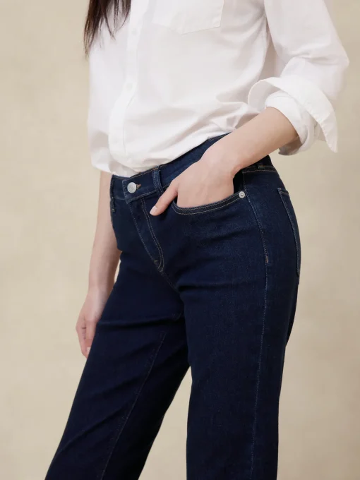Mid-Rise Slim Jean