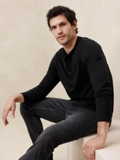Midweight Henley T-Shirt
