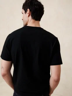 Midweight V-Neck T-Shirt