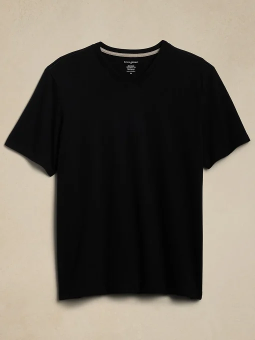 Midweight V-Neck T-Shirt