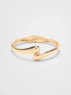 Modern Curved Cuff