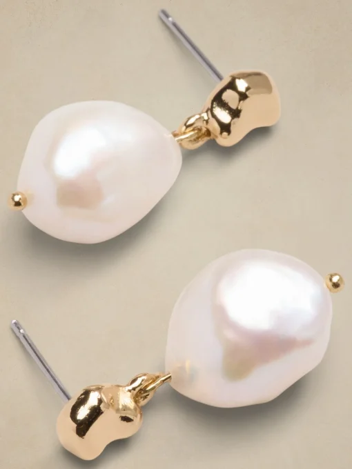 Pearl Drop Earring