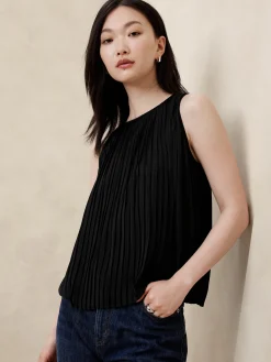 Pleated Top