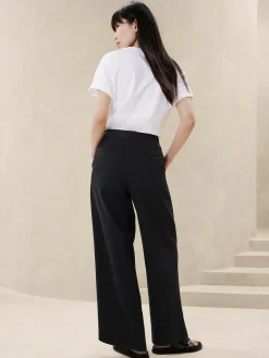 Pleated Trouser