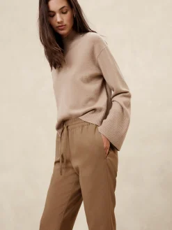 Pull-On Tapered Pant