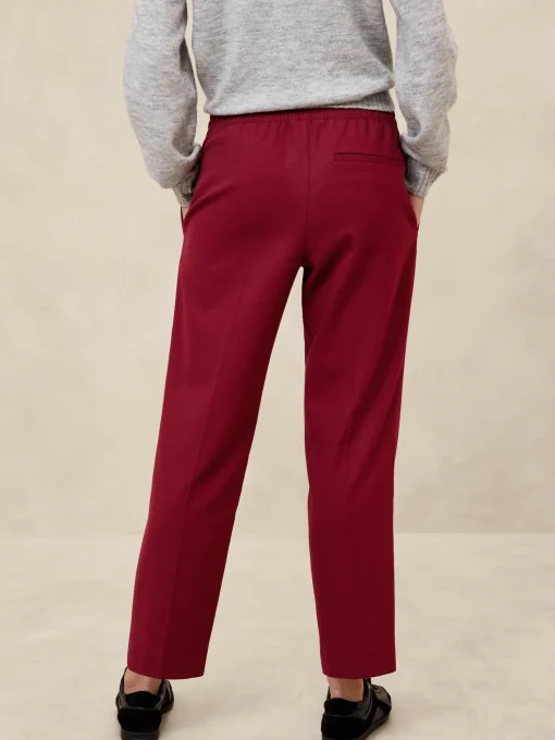 Pull-On Tapered Pant