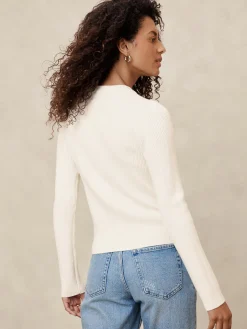 Ribbed Crew-Neck Pullover Sweater