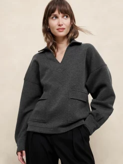 Scuba Patch Pocket Sweatshirt