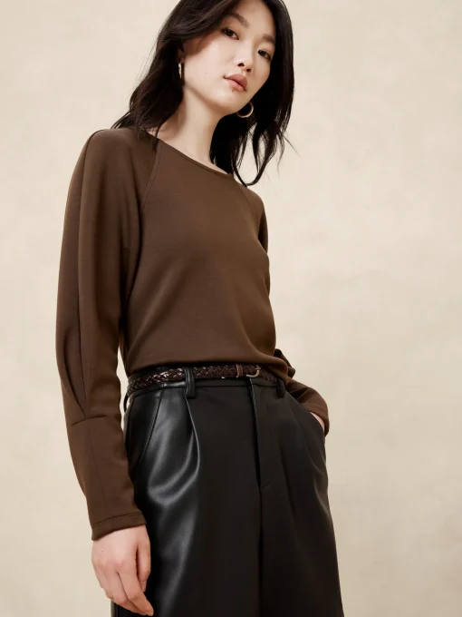 Scuba Raglan-Sleeve Top