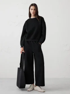 Scuba Sweatshirt