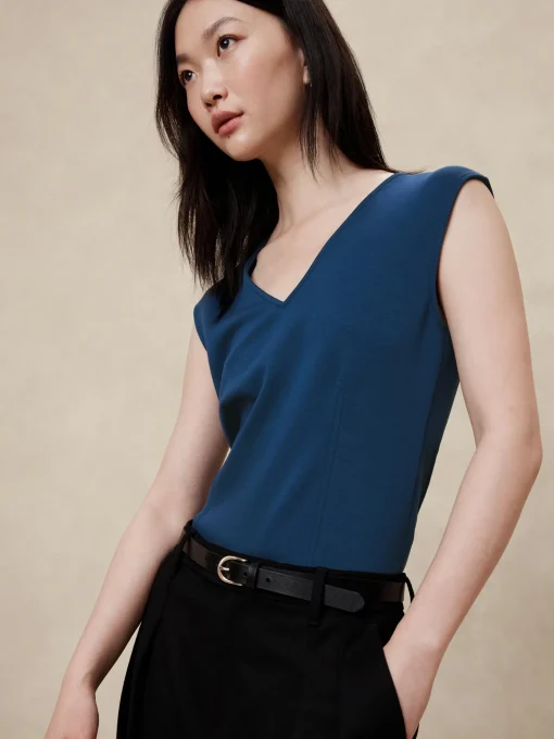 Scuba V-Neck Top