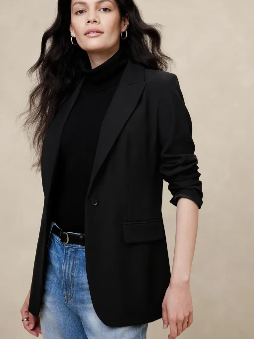 Sculpted Suit Blazer
