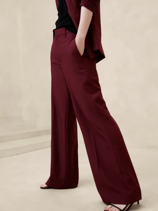 Sculpted Wide-Leg Trouser