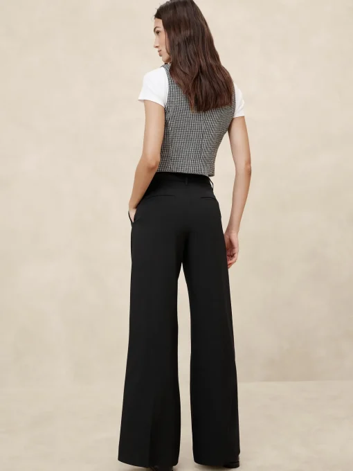 Sculpted Wide-Leg Trouser