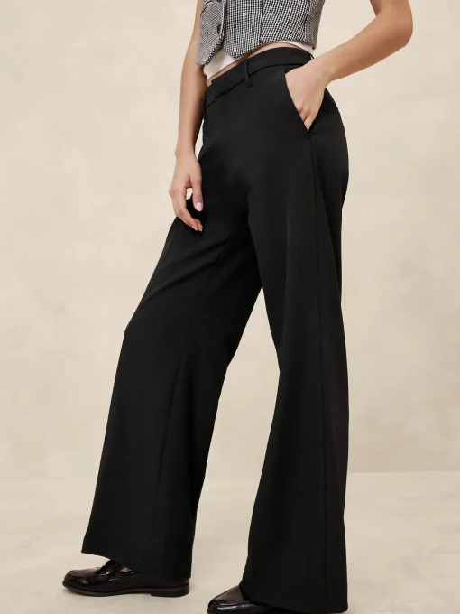 Sculpted Wide-Leg Trouser