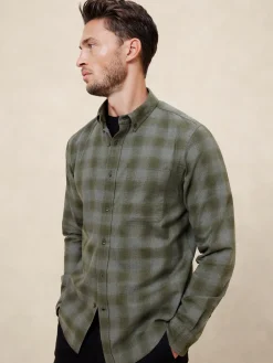 Slim Lightweight Flannel Shirt
