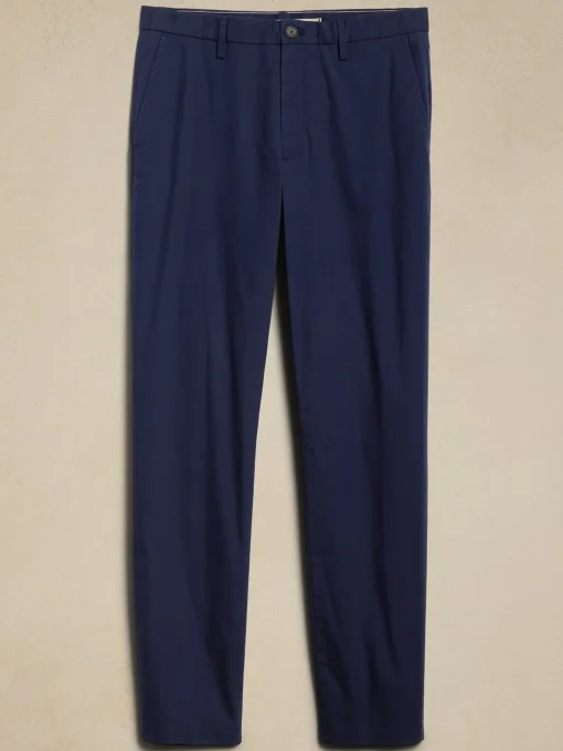 Slim Summerweight Chino
