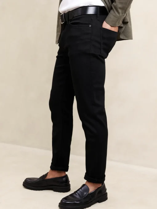 Slim Travel Jean