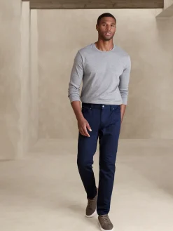 Slim Travel Pant