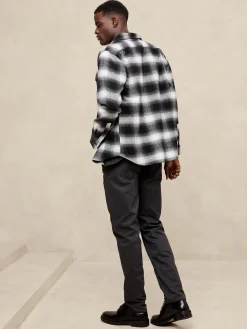 Slim Travel Pant
