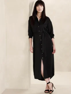 Tie-Waist Maxi Shirtdress