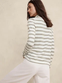 Timeless Turtleneck Top
