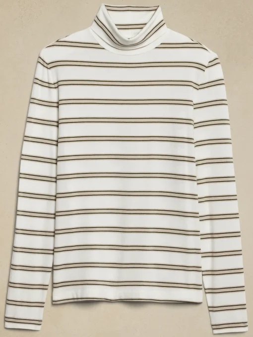 Timeless Turtleneck Top